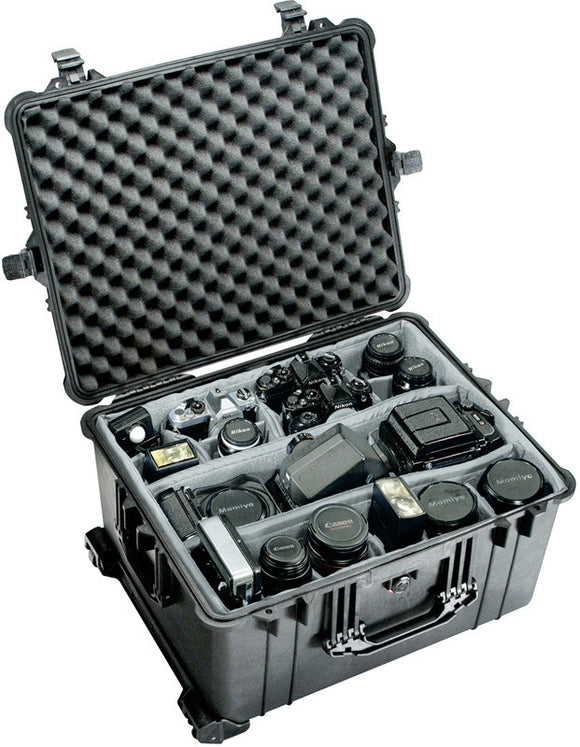 Pelican 1620 Case with Padded Dividers- Black