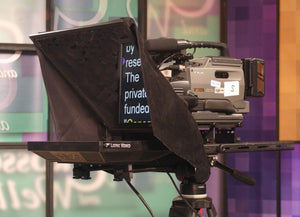 Listec ENC-1717PT-EZ 17 Inch VGA-Composite Studio Prompter with EZ Software